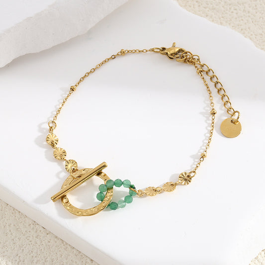 Bracelet Doré Ajustable Cercle Martelé Et Barre Avec Anneau Perles Vertes