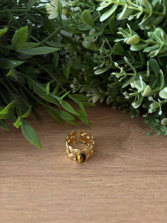 Bague doré, pierre marron