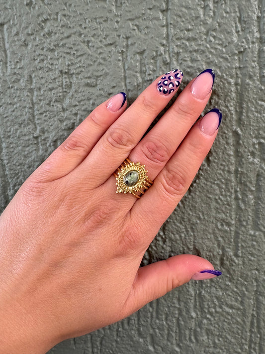 Bague dorée
