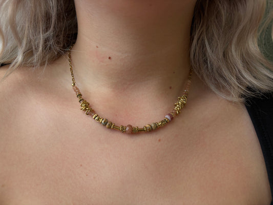 Collier doré