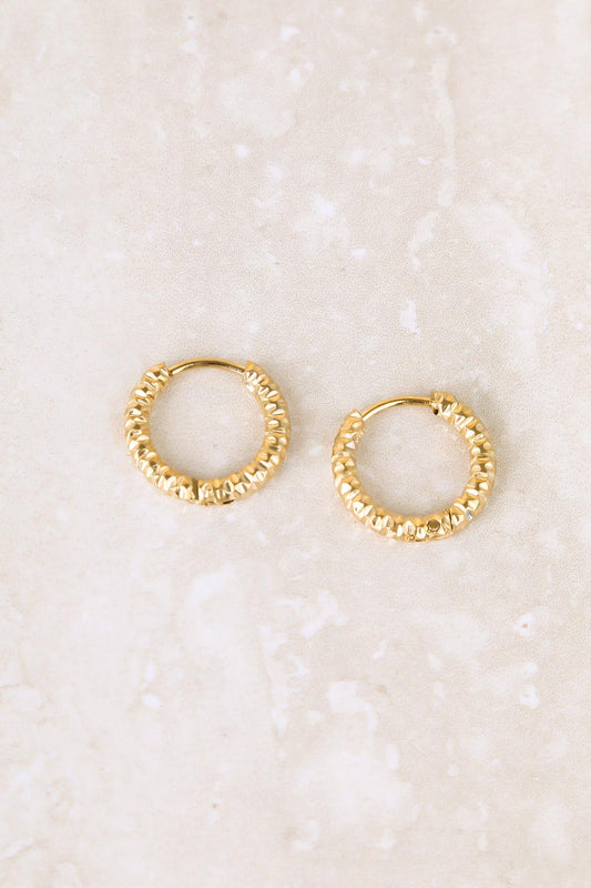 Boucles d'oreilles mini créoles dorées